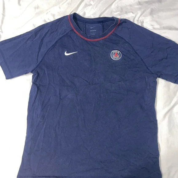 Nike Paris Saint-Germain Shirt - Picture 2 of 3